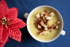 MG_4637-leek-and-potato-soup-with-croutons-